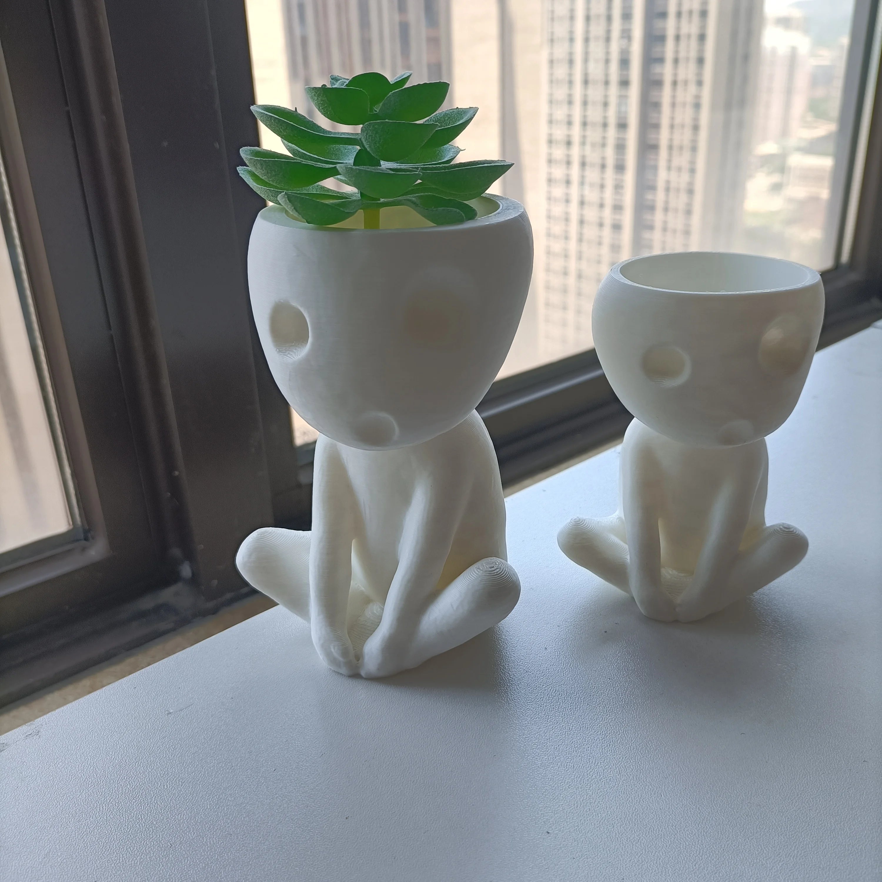 Adorable Kawaii Tree Elves Planter Pot - Perfect for Small Plants & Air Plants - Charming Indoor Flower Pot Holder