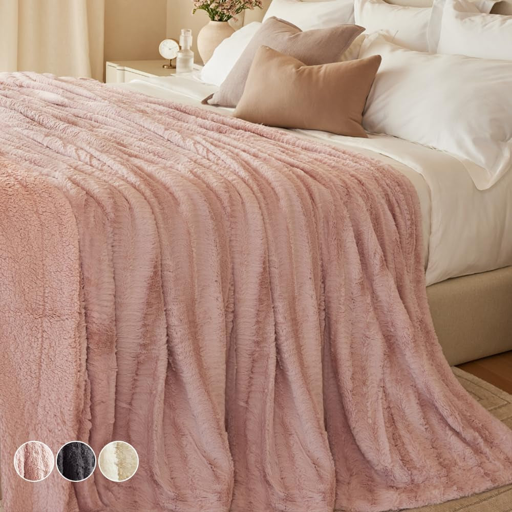 Cozy Dusty Rose Faux Fur & Sherpa Throw Blanket - Soft, Fluffy Decor for Couch & Bed, Perfect Gift for Women, 65x50 Inches