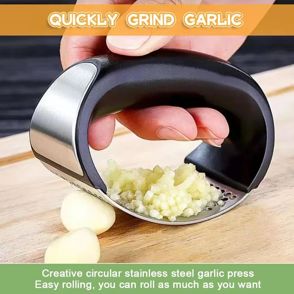 Premium Stainless Steel Garlic Press & Chopper - Effortless Garlic Crushing for Delicious Meals!