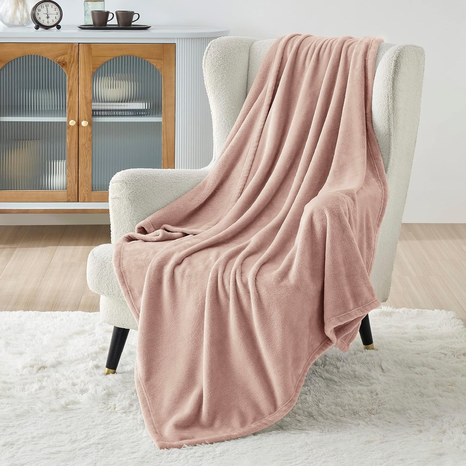 Gentlesoft Brown Fleece Throw Blanket - Ultra-Soft 300GSM Cozy Plush for Couch, Sofa, Bed - Lightweight 50x60 Inches Perfect for Toddlers